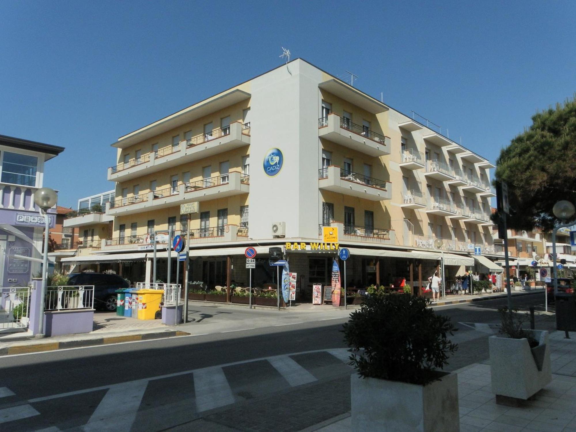 Hotel Cadiz Ρίμινι Εξωτερικό φωτογραφία